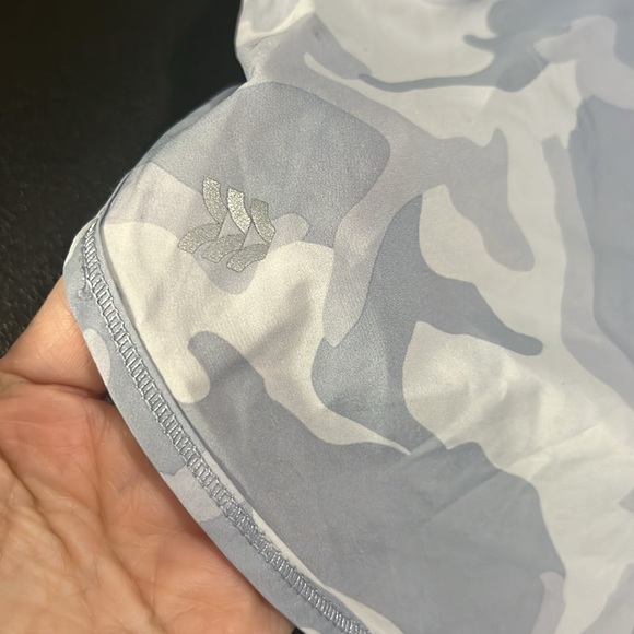 NWT All in Motion Girls XL Camo Running Shorts - Picture 5 of 11